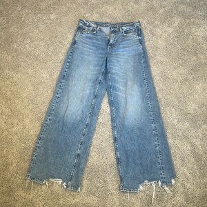 American Eagle Outfitters Light Wash Wide Leg Jeans